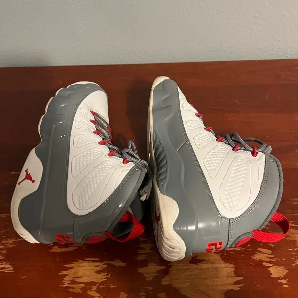 Air Jordan 9 Fire Red Retro Nike